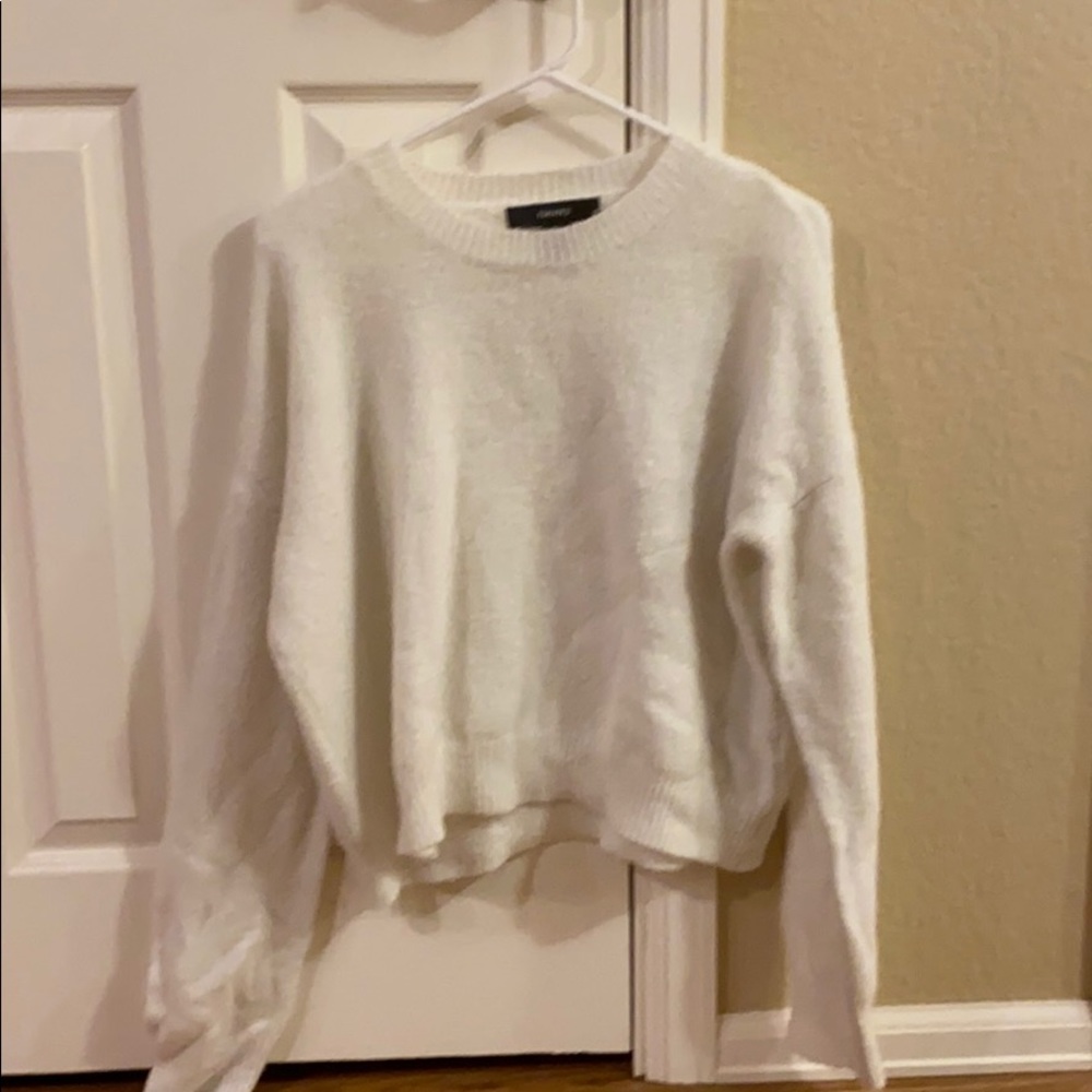 LONG SLEEVE SWEATER